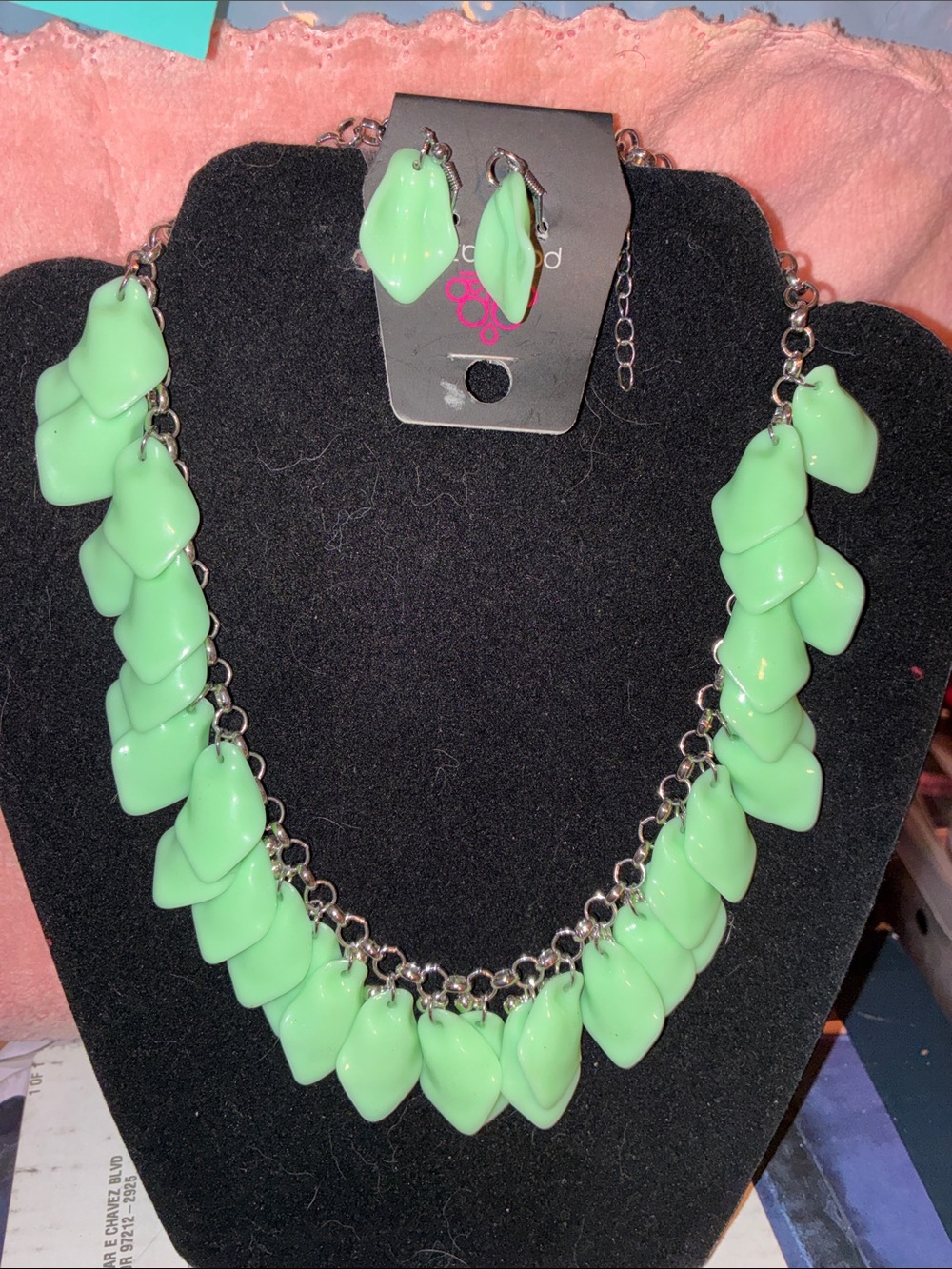 paparazzi Mint Green Cascading Leaf Necklace & Earrings Set